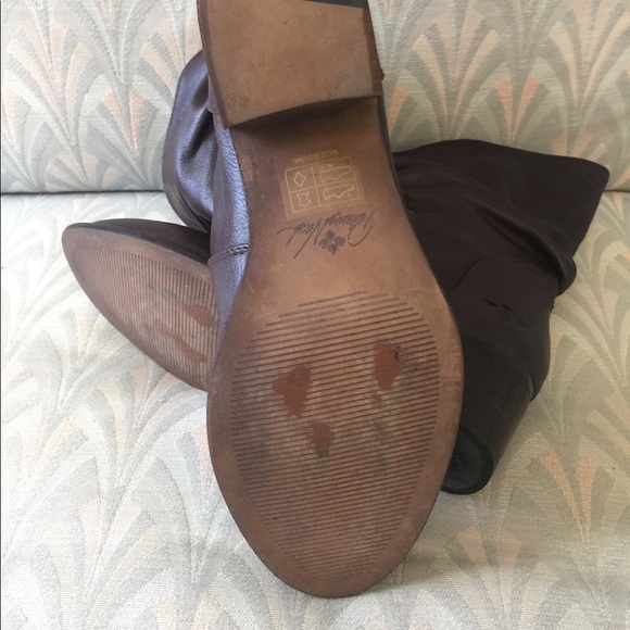 Patricia Nash Monte Slouch Boot in Brown. - Picture 7 of 8